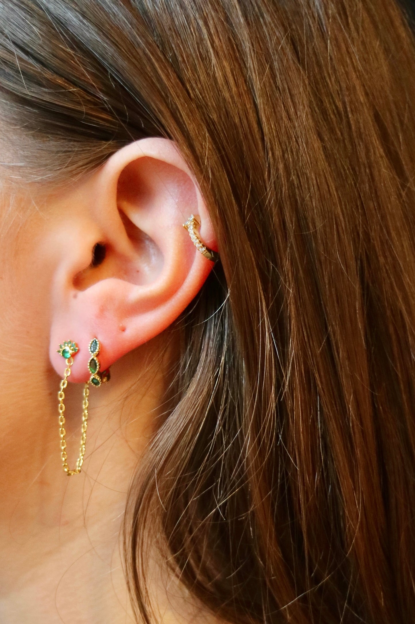 GREEN CHAIN EARRING