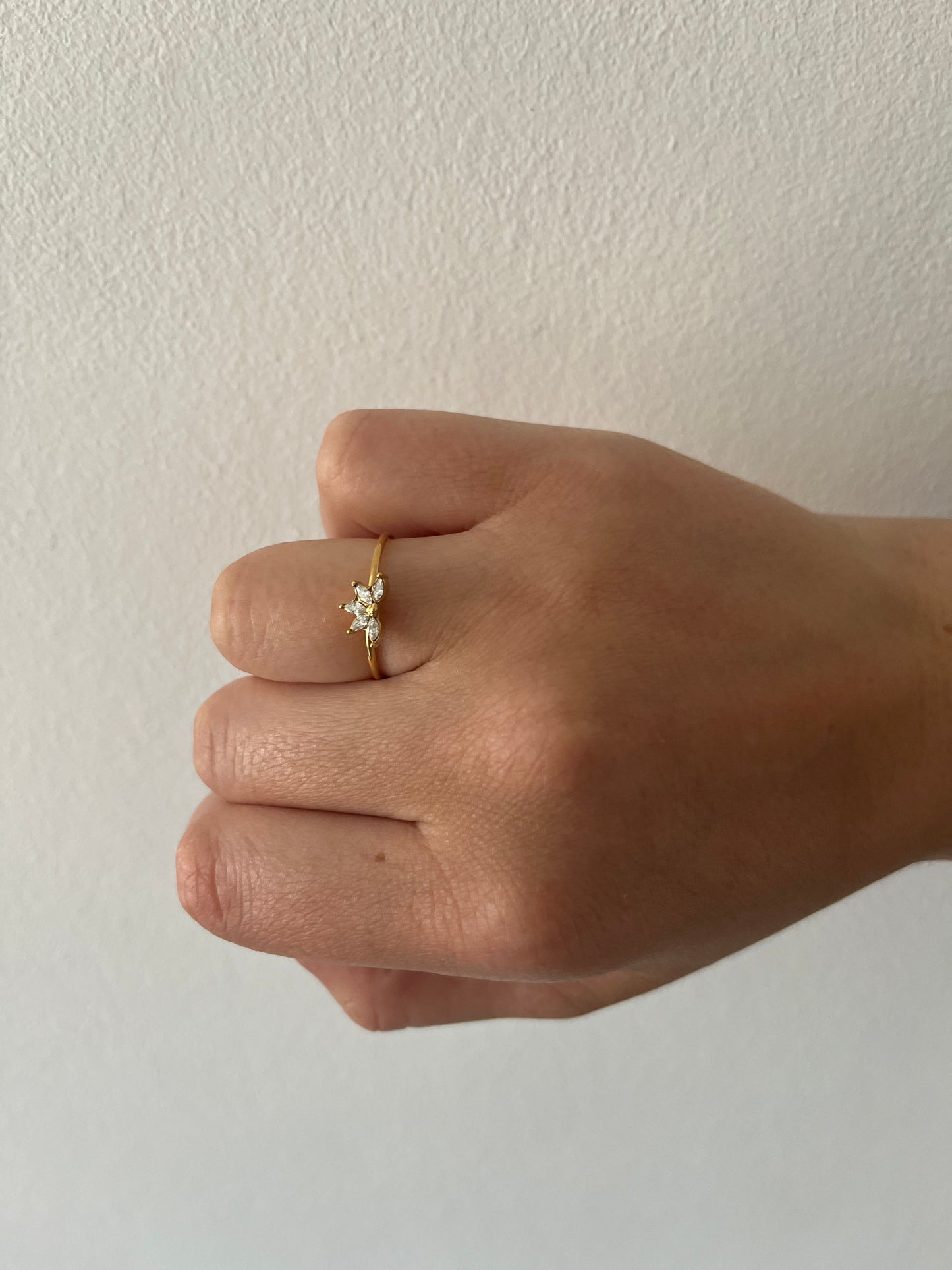 LIORA RING
