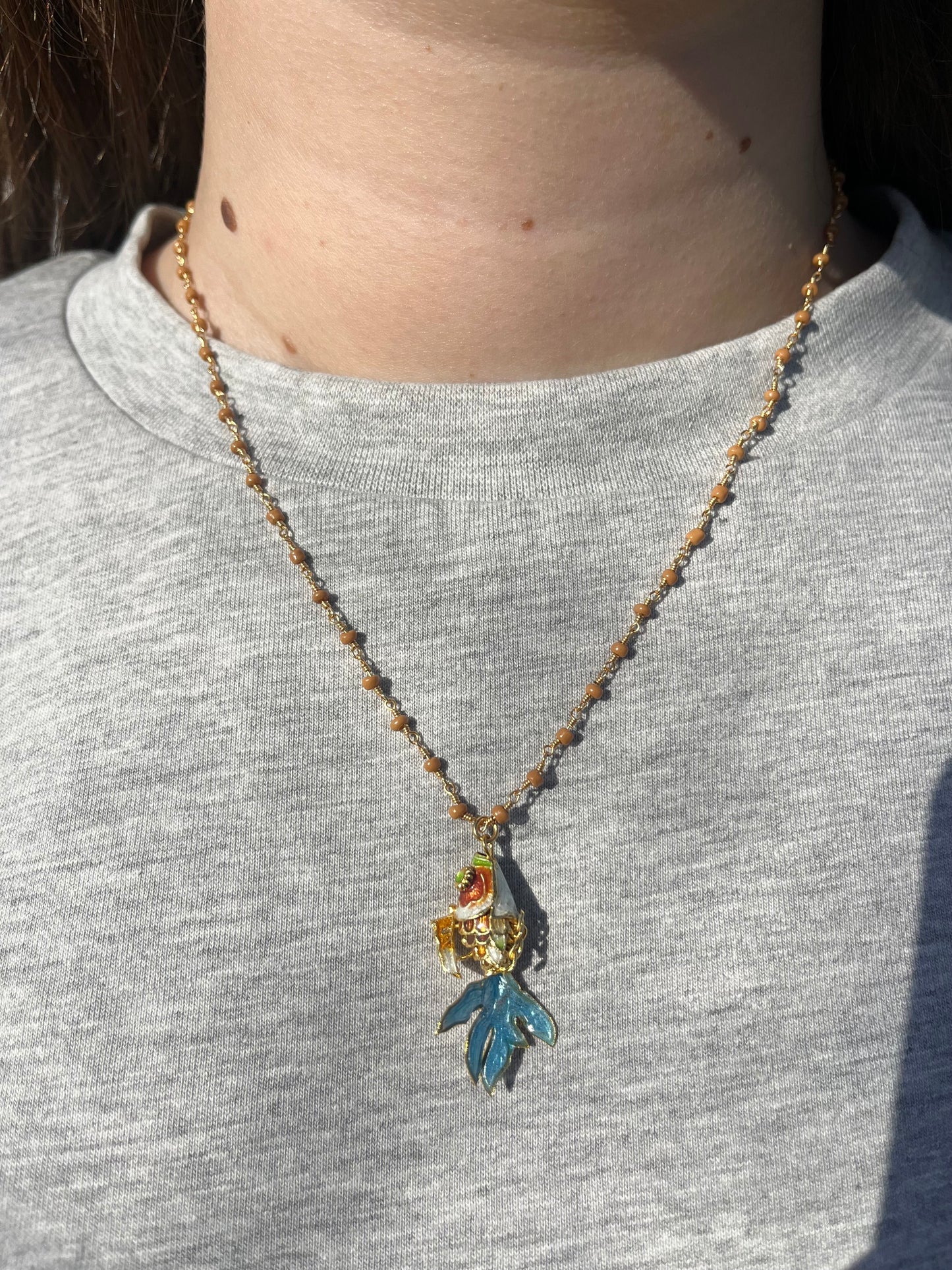 BIG FISH NECKLACE