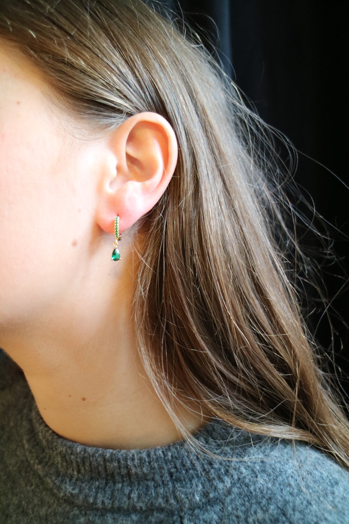 DROP EARRING