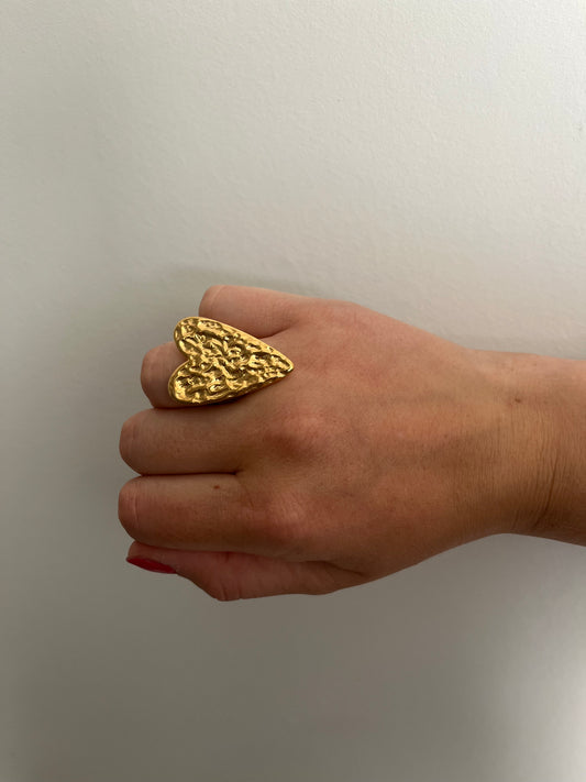 BIG HEART RING
