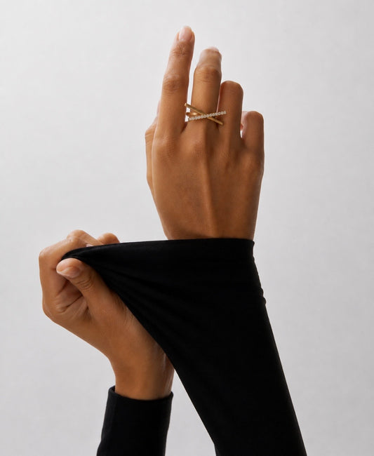 DIAMOND BAR RING