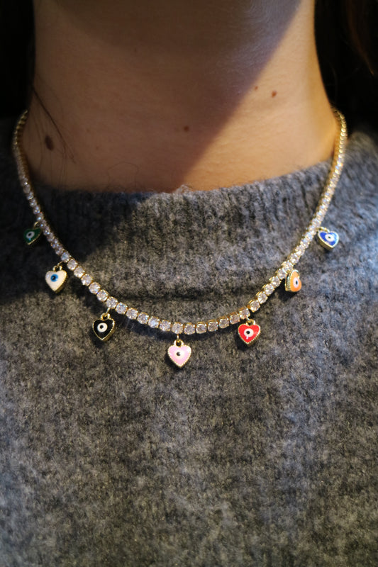 DIAMOND HEART NECKLACE