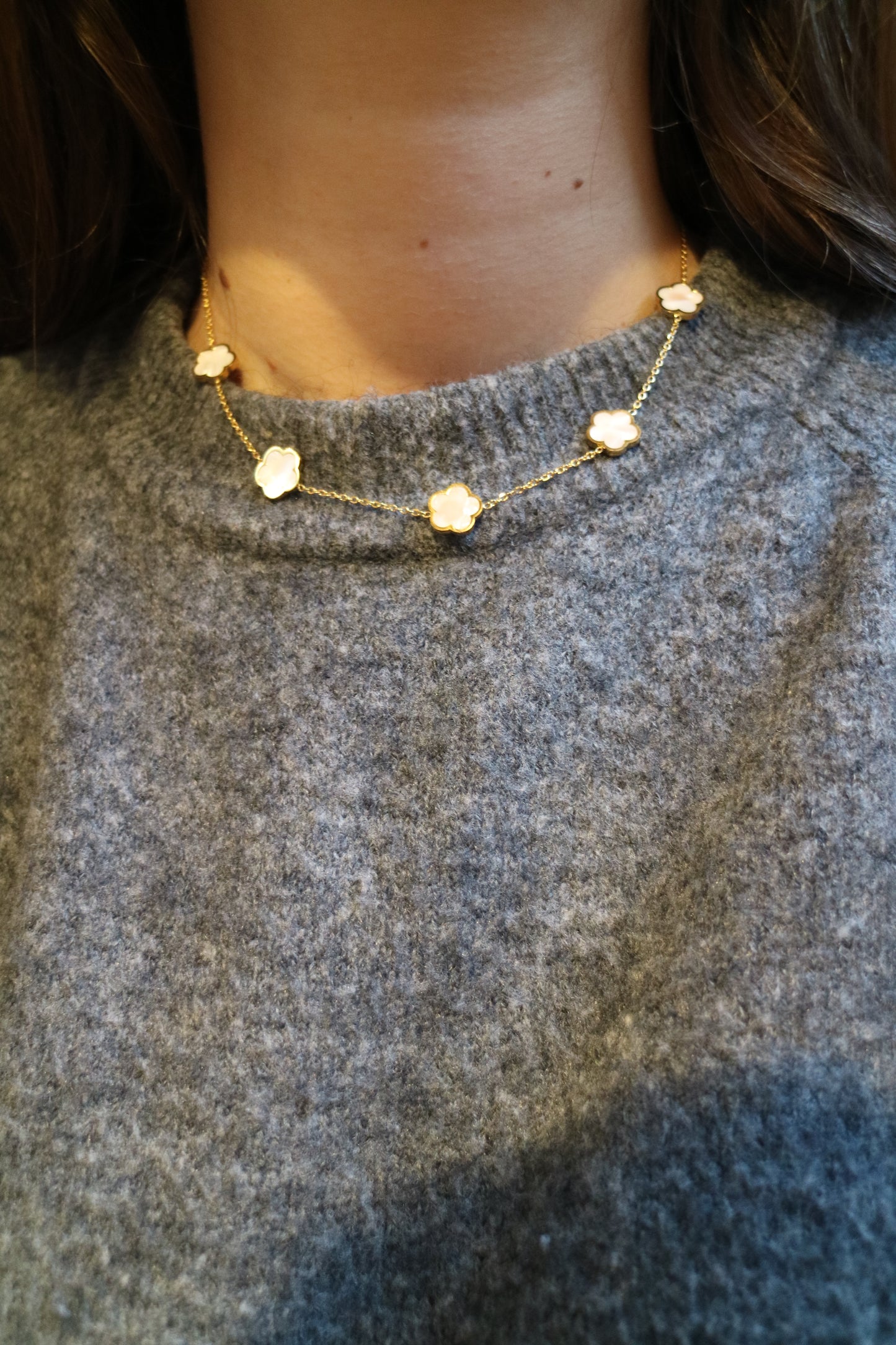 CLOVER NECKLACE