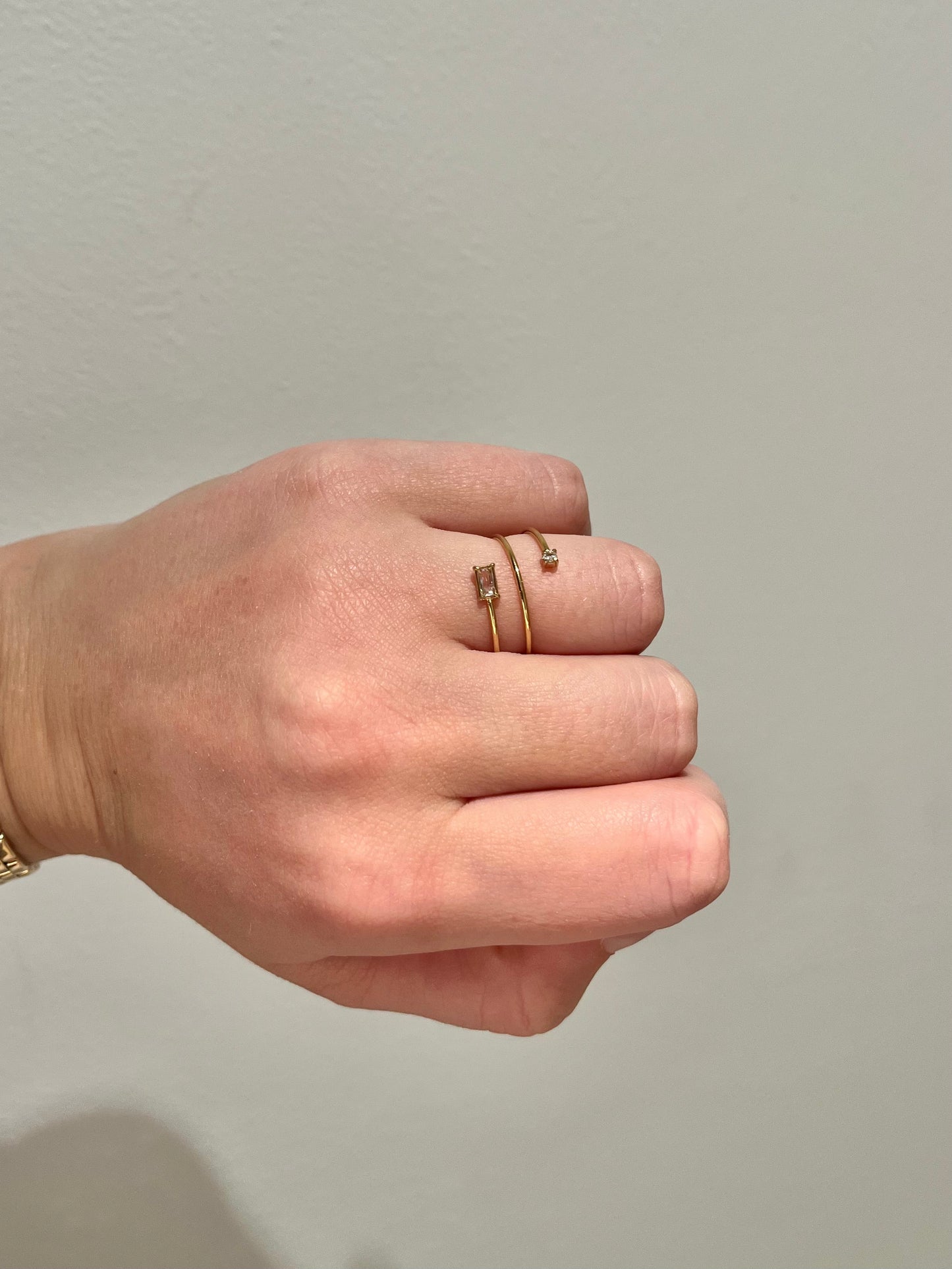 DIAMOND TWIST RING