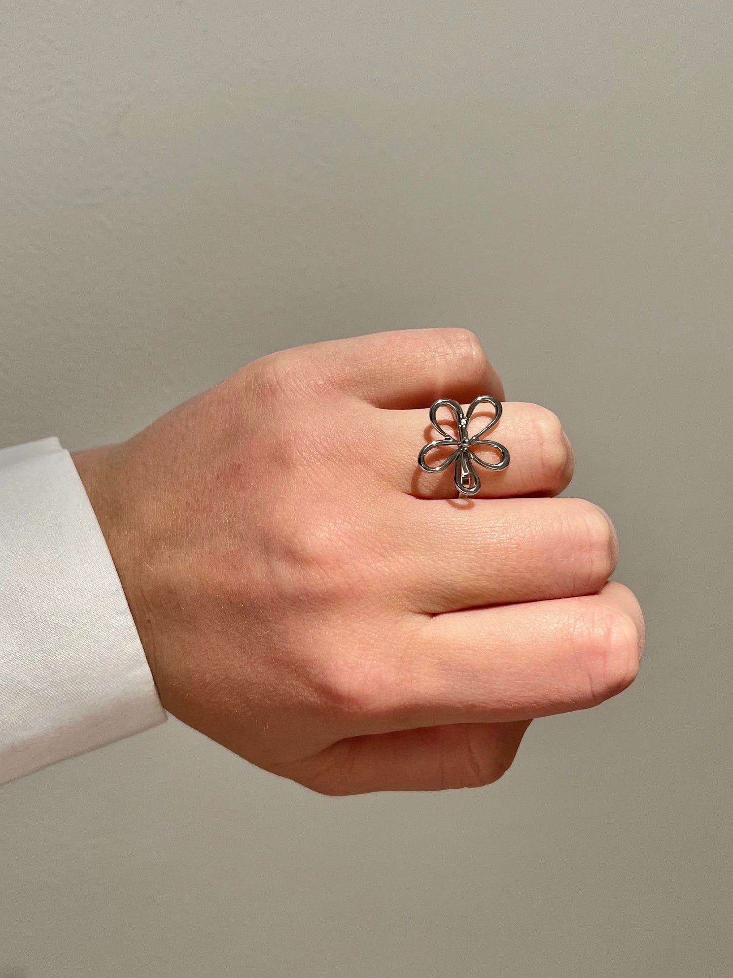 FUN FLOWER RING