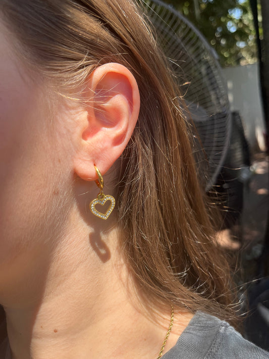 BIG HEART EARRING