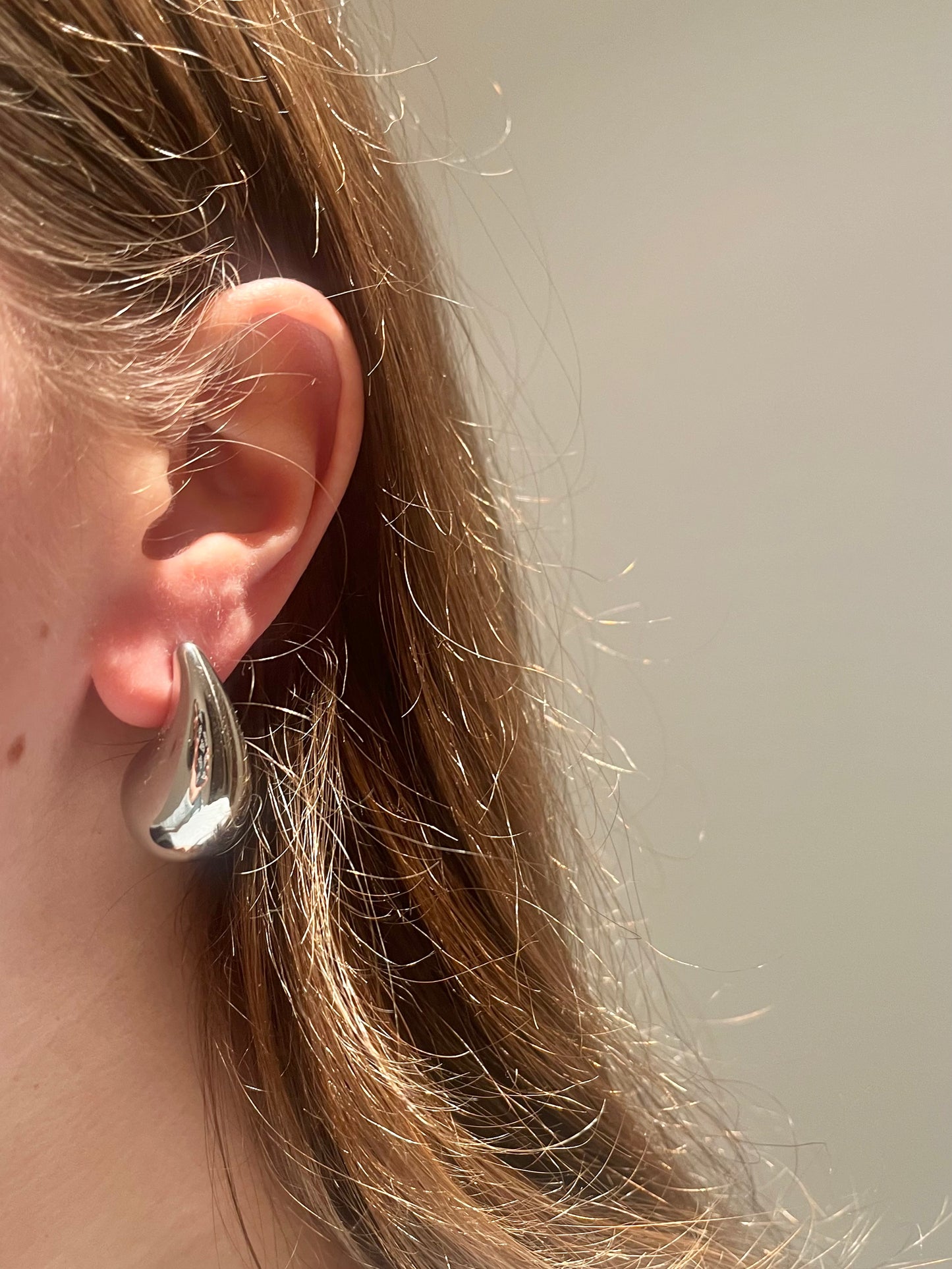 STATEMENT EARRINGS