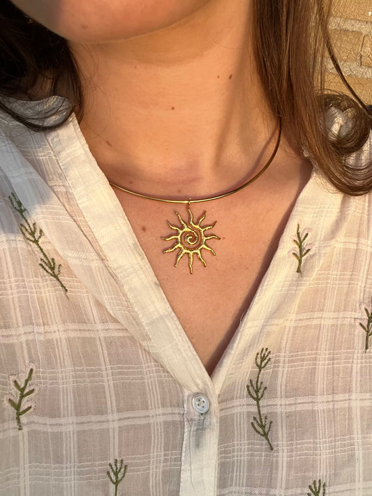 SUNNY NECKLACE