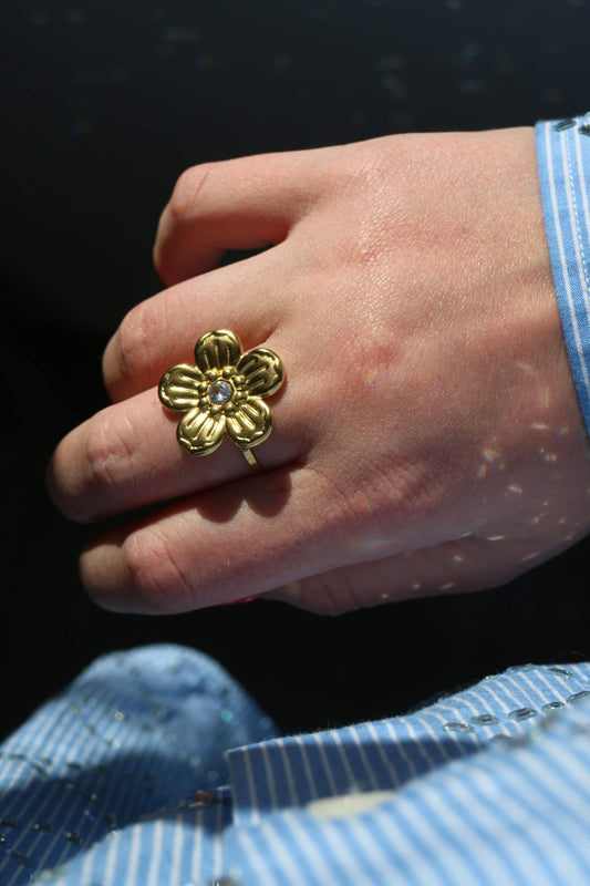FRANKIE RING