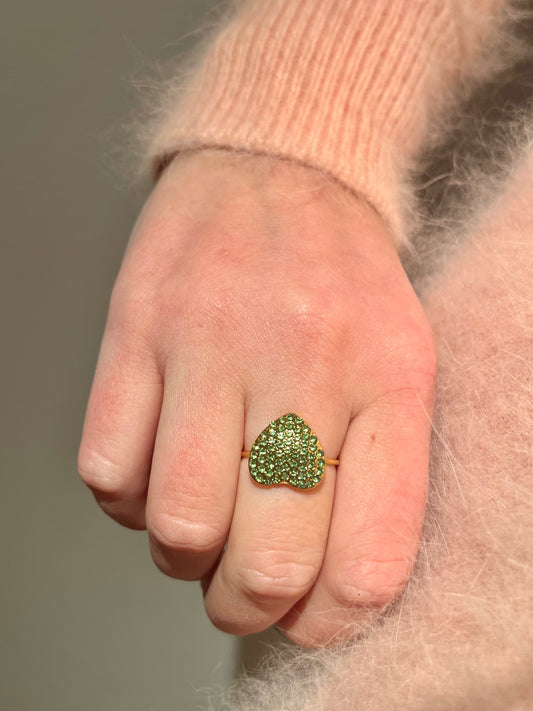 DIAMOND HEART RING