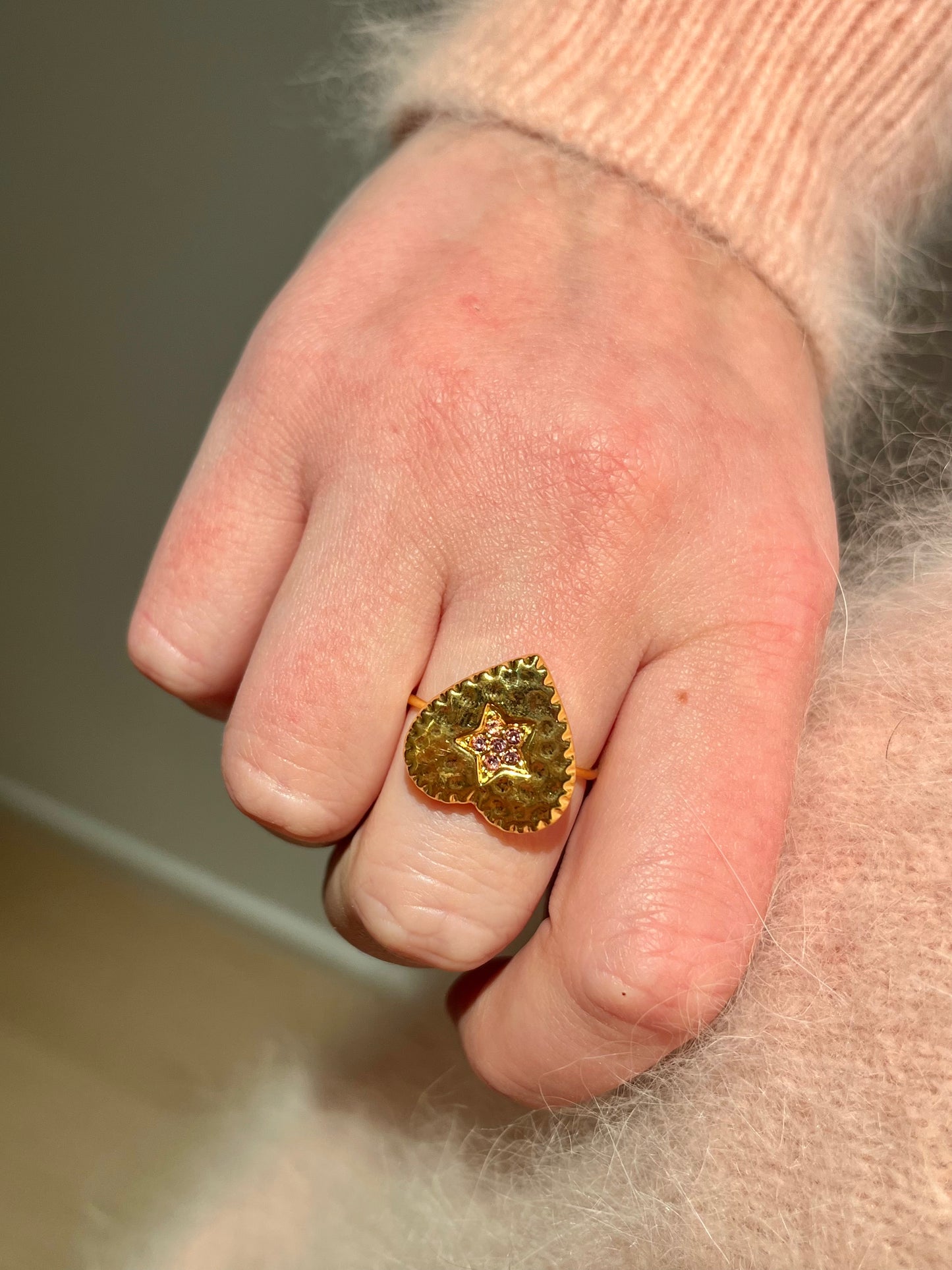 STARR HEART RING