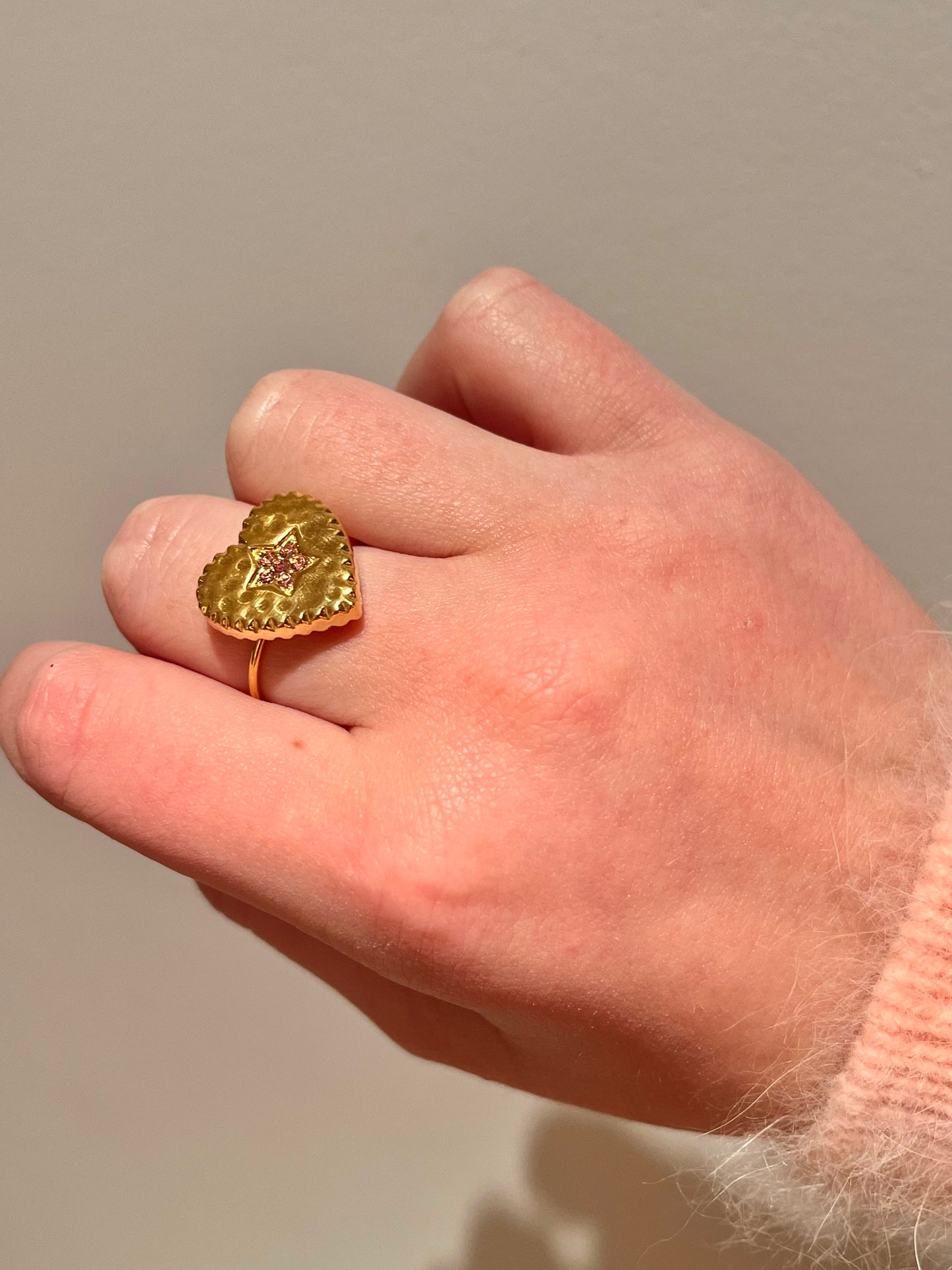 STARR HEART RING