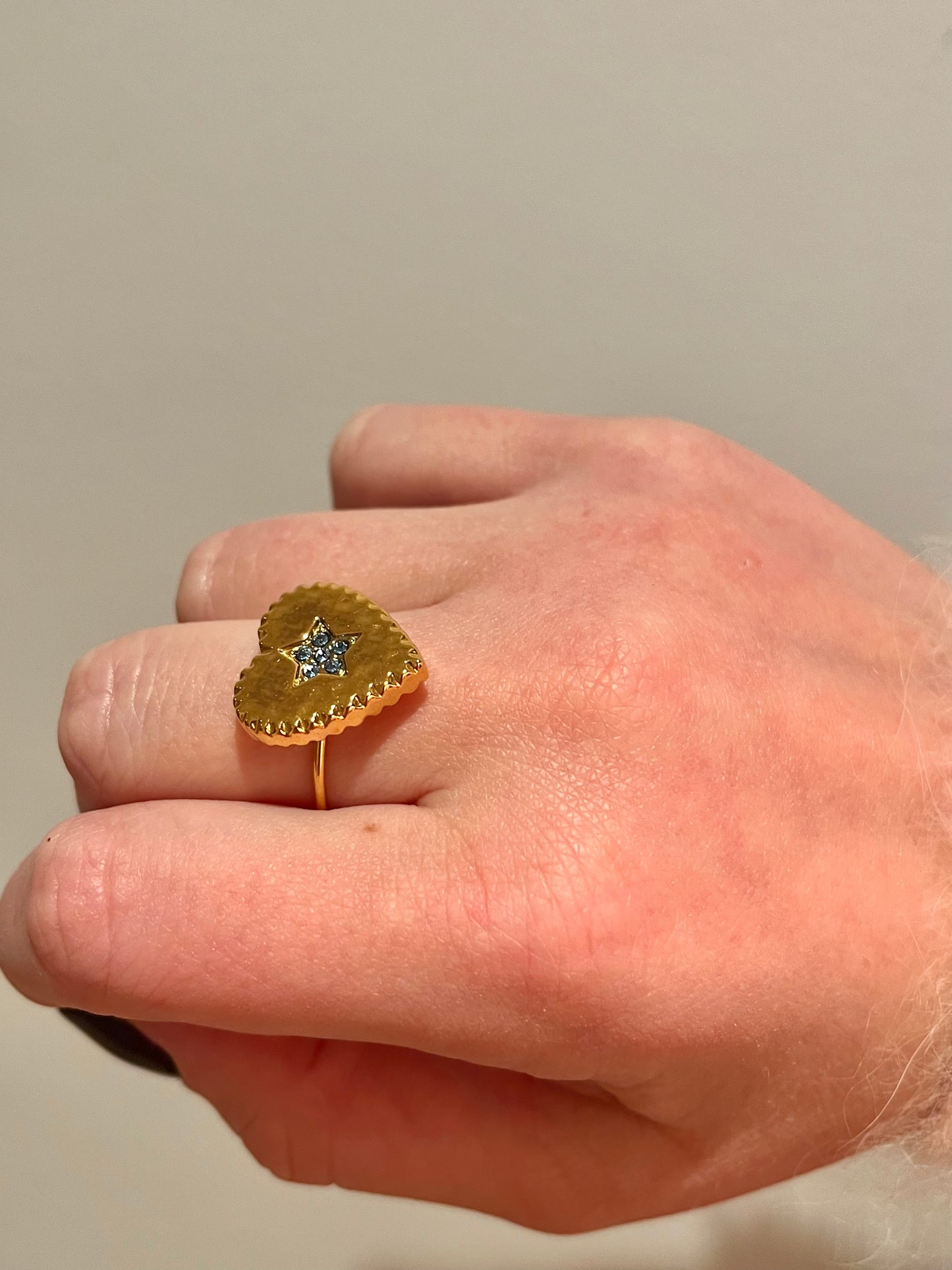 STARR HEART RING