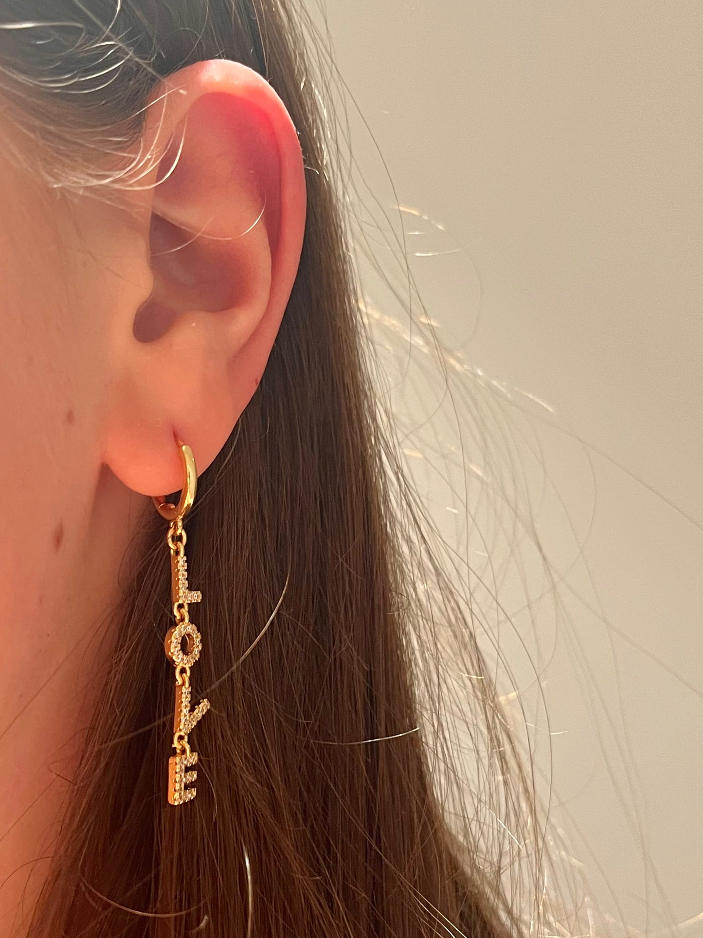 LOVE EARRING