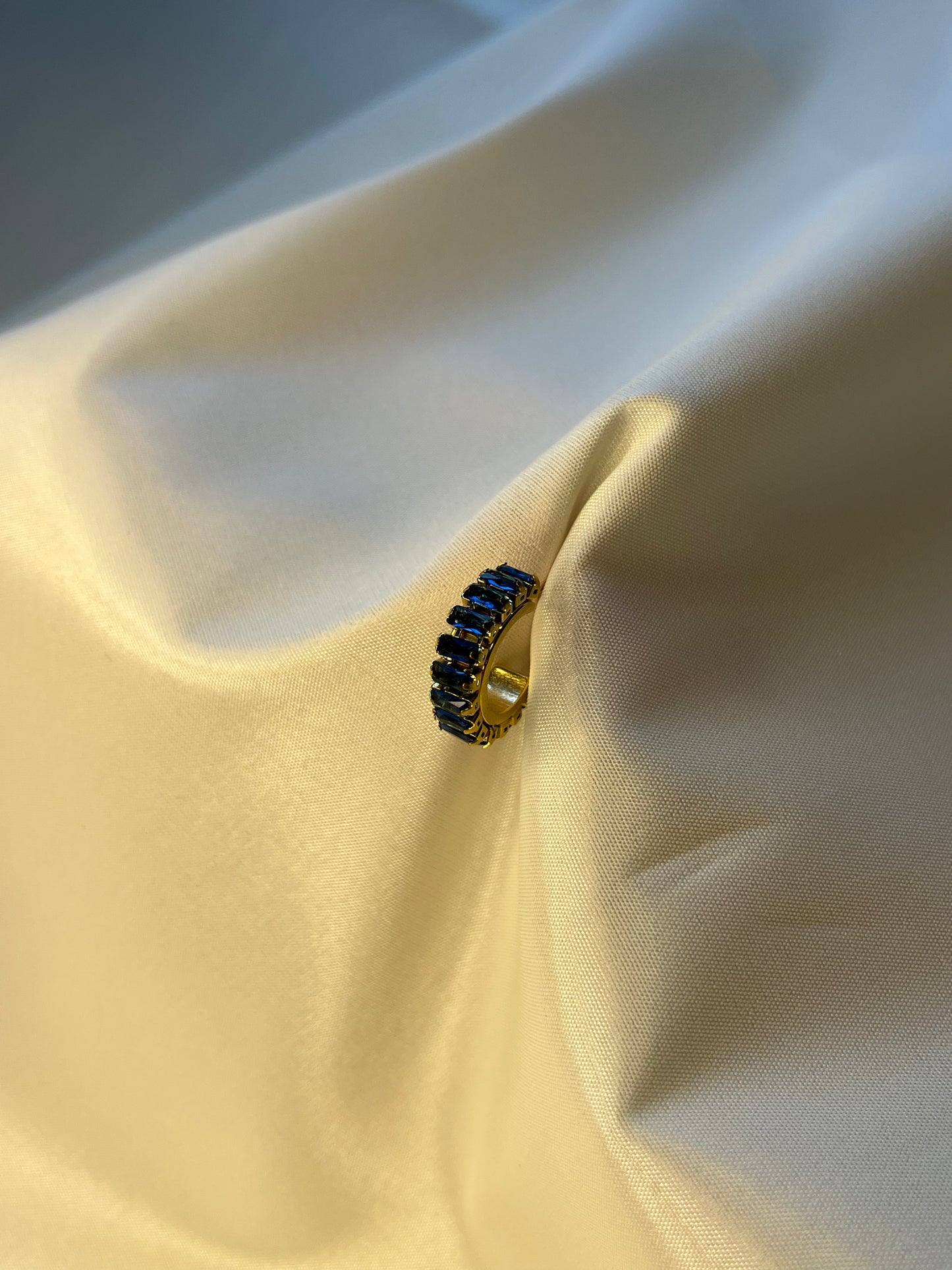 MAYA EARRING