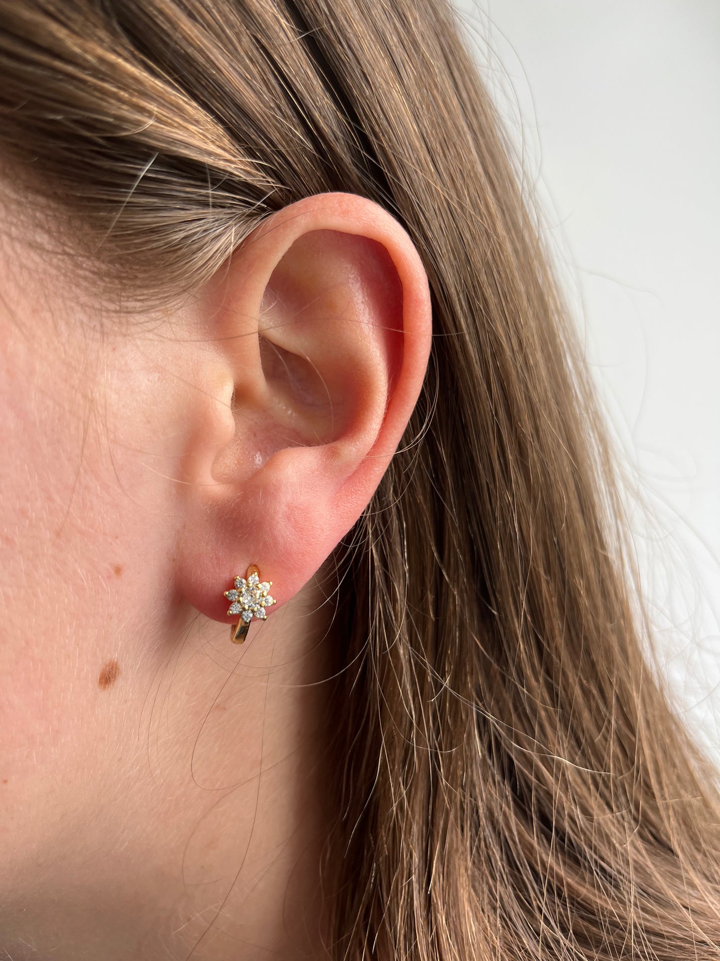 LOLA EARRING
