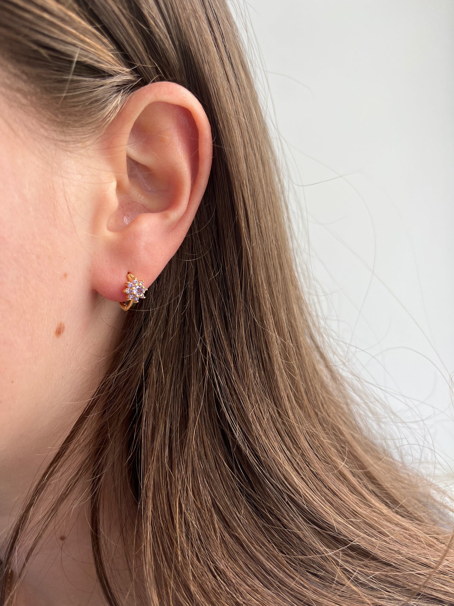 LOLA EARRING