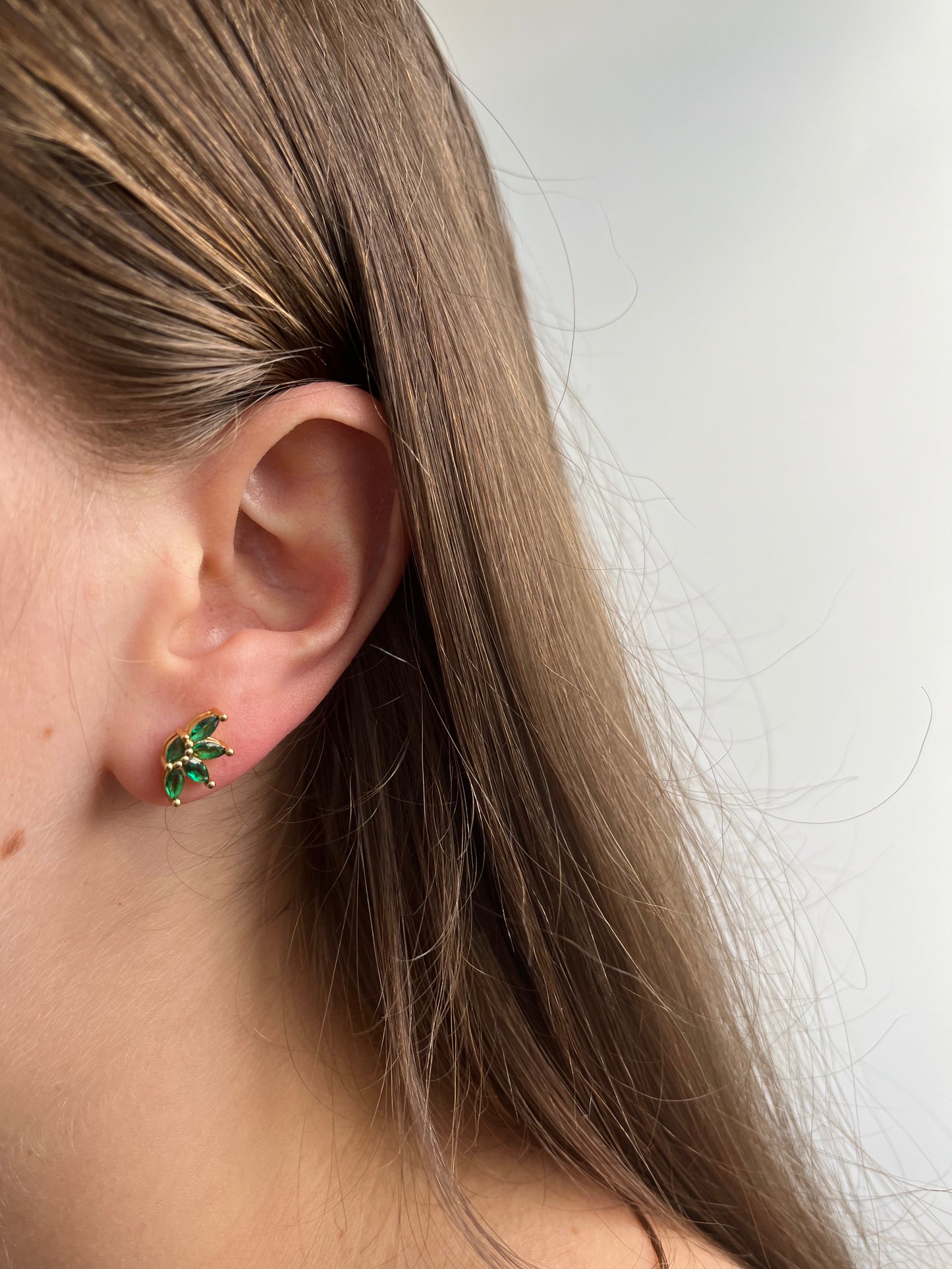 MUSE EARRING